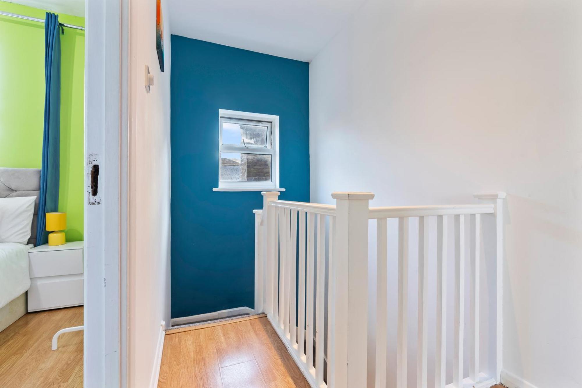 Villa Impeccable 4-Bed House In Brixton London Exterior foto