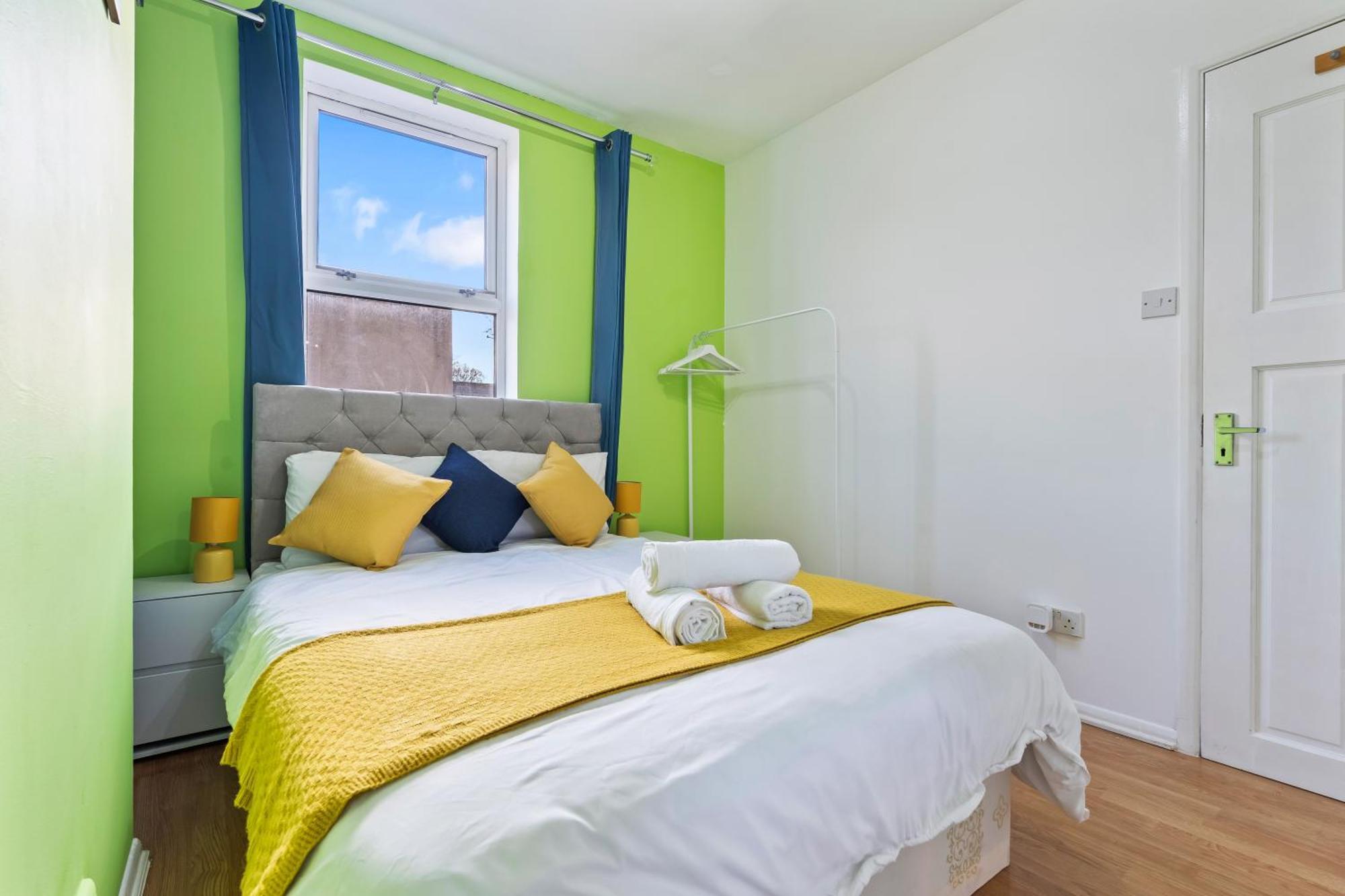 Villa Impeccable 4-Bed House In Brixton London Exterior foto