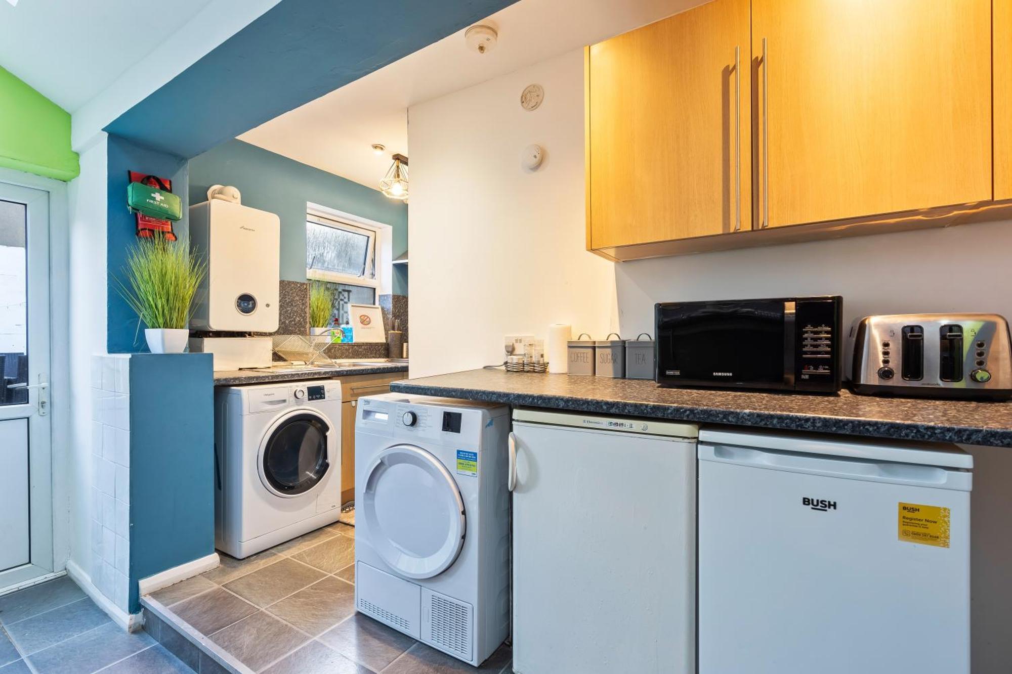 Villa Impeccable 4-Bed House In Brixton London Exterior foto